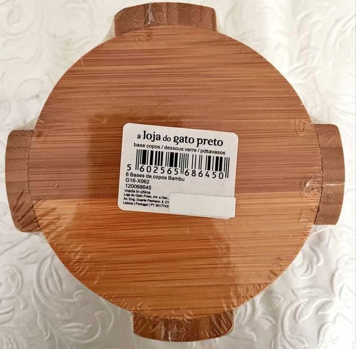 Bases para copo em madeira