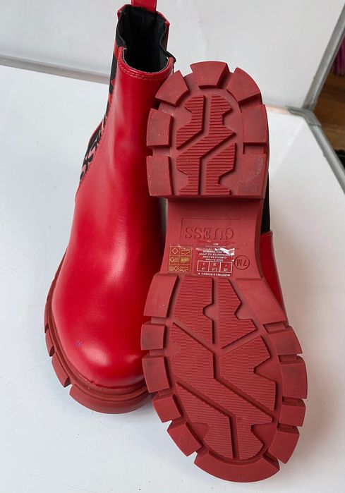 GUESS NOWE botki rozmiar 38 czerwone