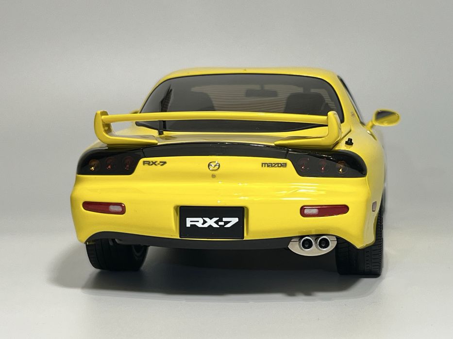 Mazda RX-7 Polar Master 1/18