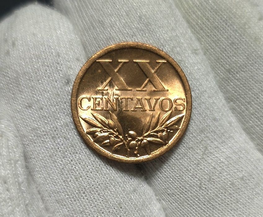 XX centavos 1944 soberba