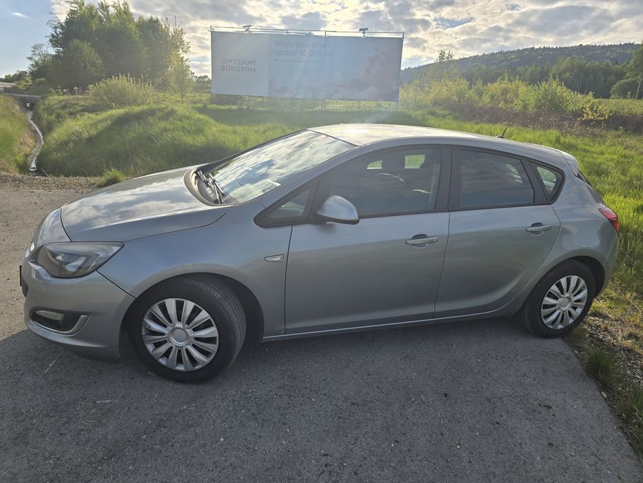 Opel astra 1,4   2013