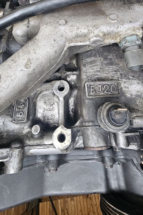 Двигун SUBARU impreza WRX GDA (ej205NW5BB) без AVCS