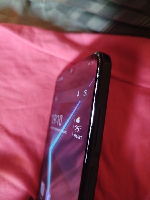 Продам телефон nubia8150N