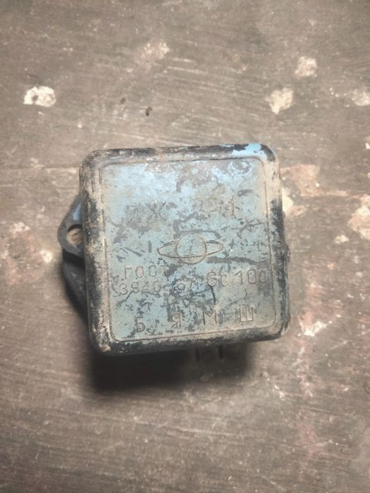 Продам   реле регулятор на иж