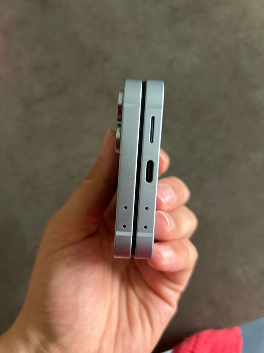 Samsung galaxy  Z Flip6