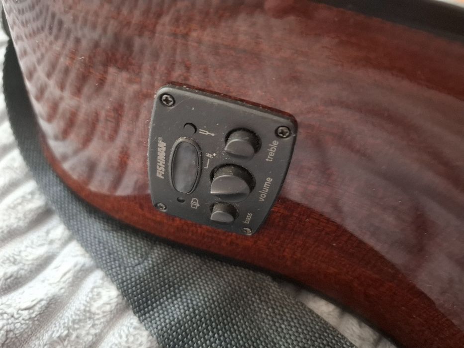 Gitara elektroakustyczna Fender