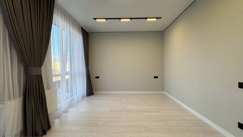 Без комісії таунхаус з ремонтом