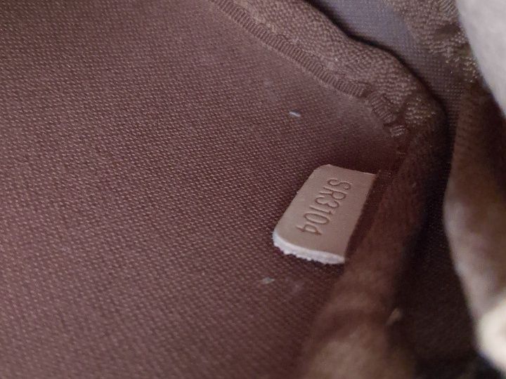 Torebka  kosmetyczka lv