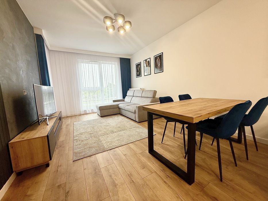 Nowe, świeżo wykończone mieszkanie !