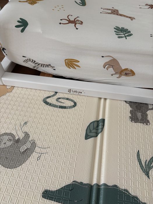 Cama montessori c/ estrado e colchao incluidos
