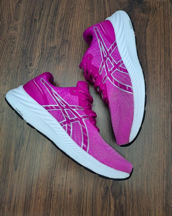 Asics gel-excite 40р-41р жіночі бігові кросівки/nike кросовки 40р/
