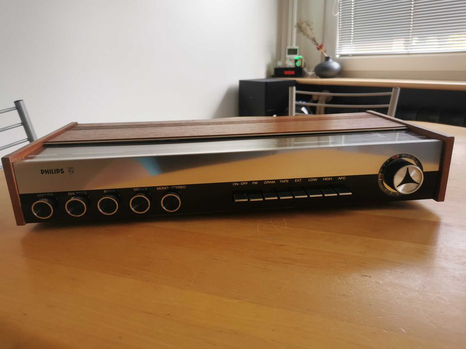 Amplituner PHILIPS NG 1415 Österreich