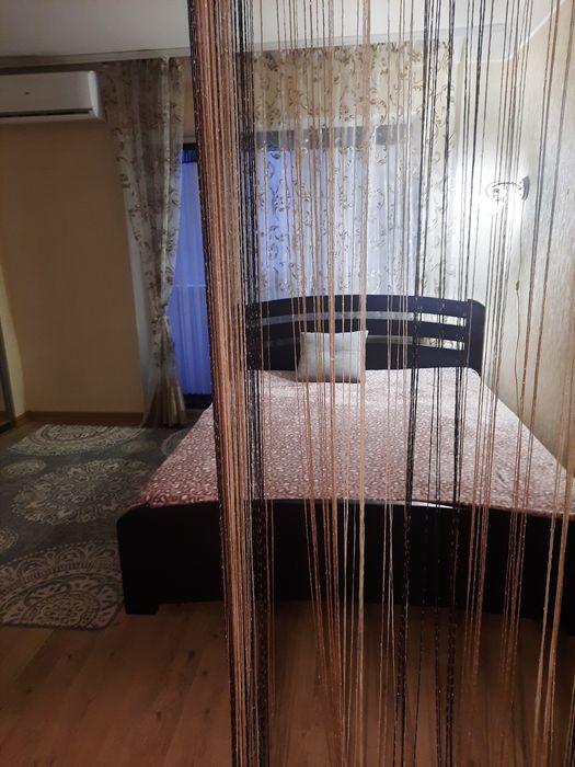 Здам погодин.,,подобово Квартиру обл.лікарня ,Варус.