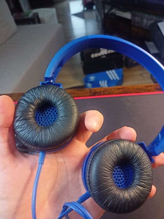 Zestaw słuchawek nausznych Sony JBL Panasonic AKG