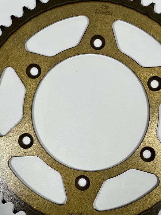 Зірка задня на 52 зуба 520 крок