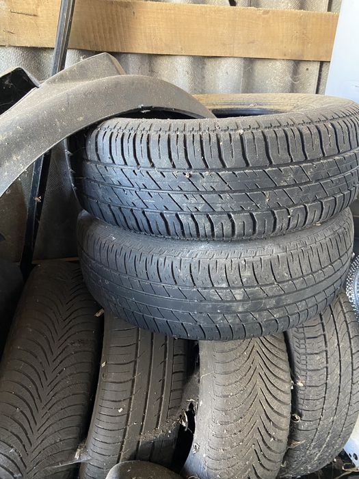 Продам шини  r15