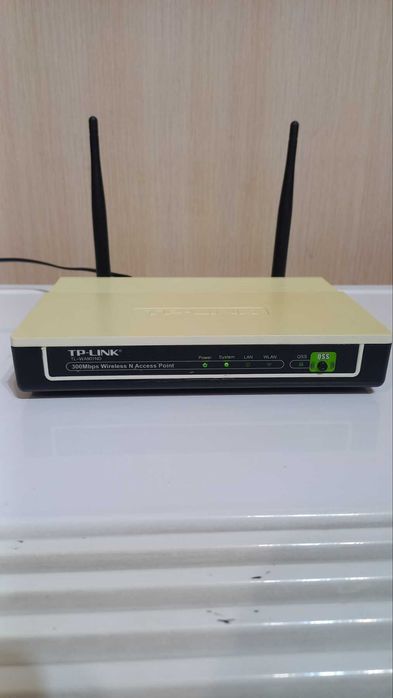 Точка доступу TP-Link TL-WA901ND + Wi Fi роутер D-Link DI 624+