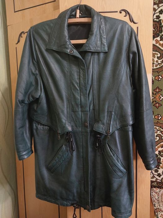Куртка шкіряна жіноча