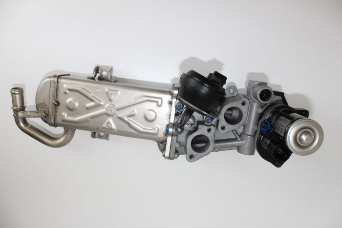 Клапан ЕГР EGR vw audi skoda1.6tdi 2.0tdi 03L131512DQ 2