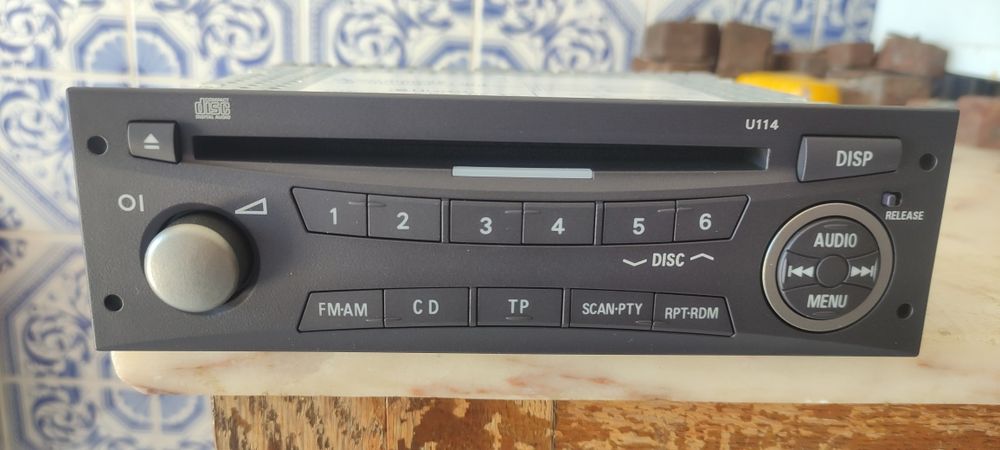 Rádio Mitsubishi Grandis