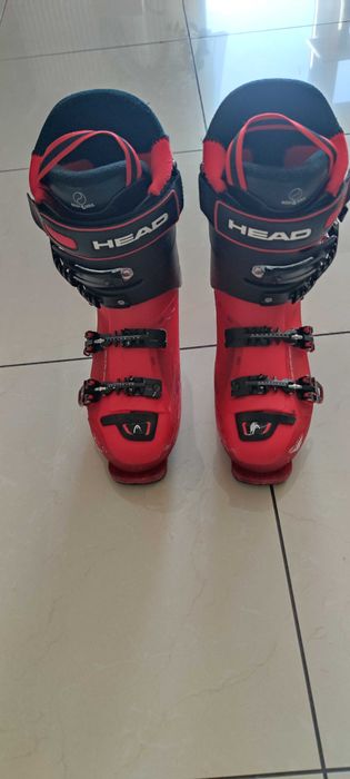 Narty i buty zjazdowe firmy Head