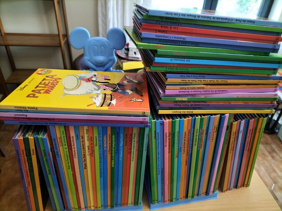 Coleção de livros Walt Disney (93 livros)