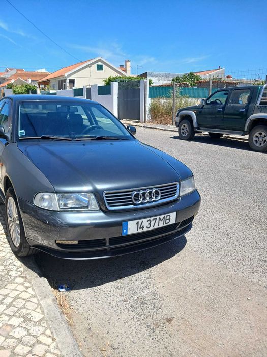 Audi A4 1900  TDI 110 cavalos