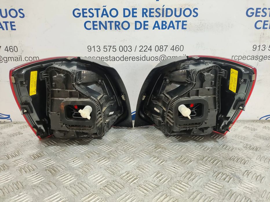 Farolins traseiros trás direito esquerdo originais VW Volkswagen Polo