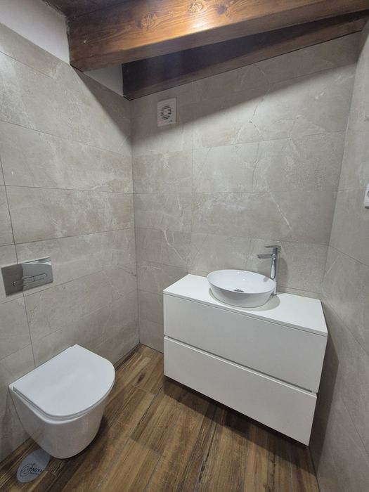 Moradia em pedra renovada T2/ 2 T1 Investimento ou Habitação (Gerês)