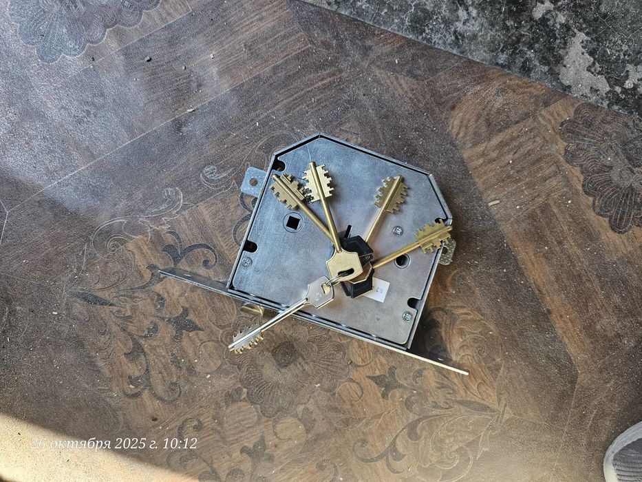 Продам врезной замок