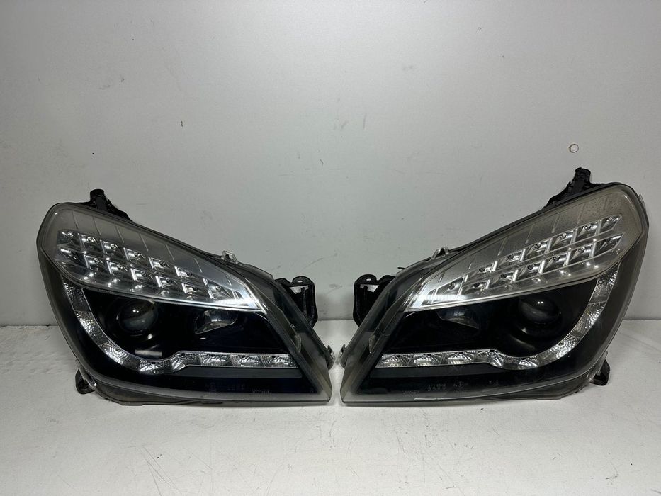 Lampy przód Daylight LED Opel Astra H 04-10 Czarne cana za 2st