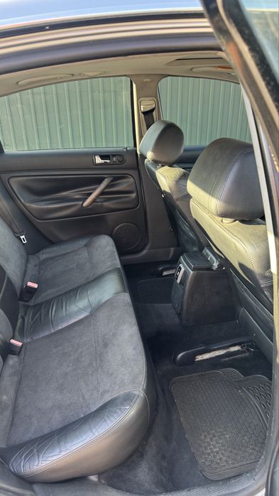 VW Passat 1.9TDI 130CV foto 4