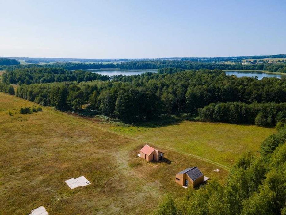 Sprzedam domek letniskowy nad jeziorem