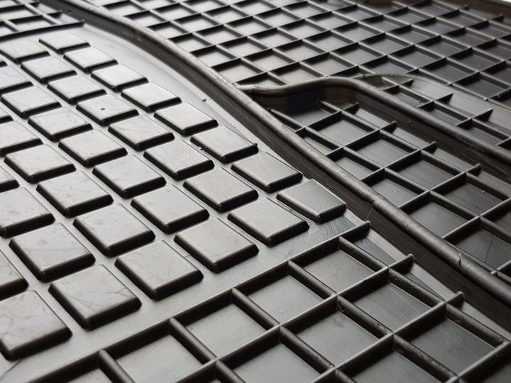 Dywaniki Samochodowe Gumowe VOLVO XC60 S60 V60 Petex Germany