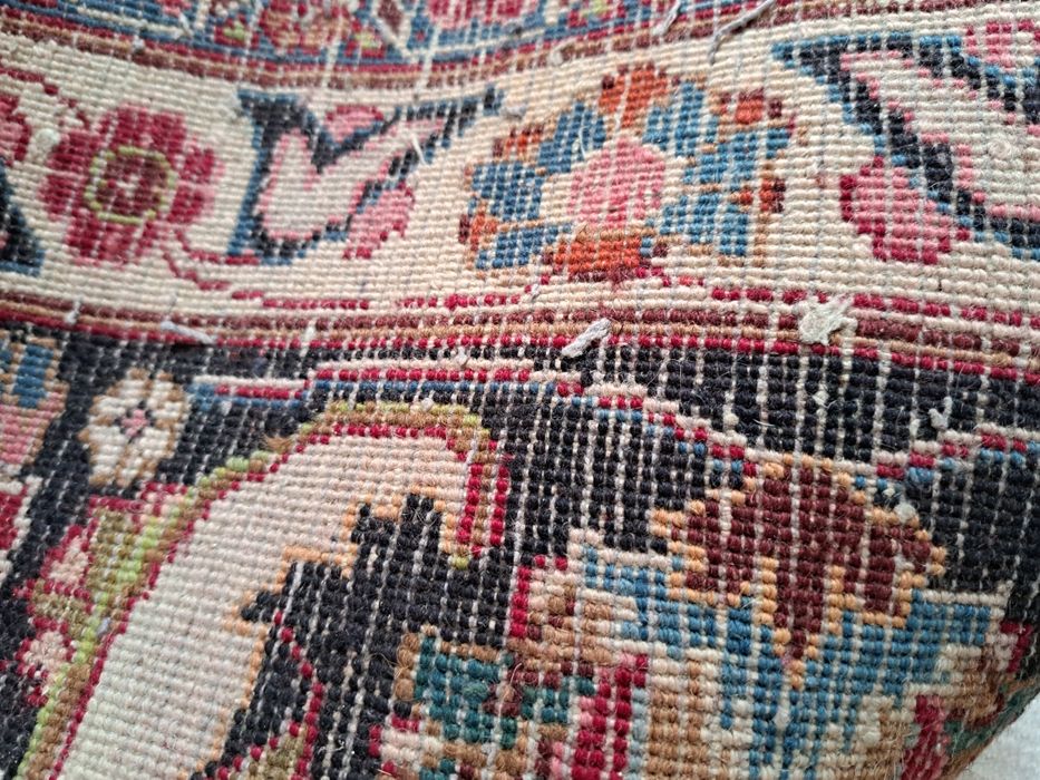 Cudny Perski dywan z Iranu Isfahan 290x420cm ręcznie tkany wełniany.