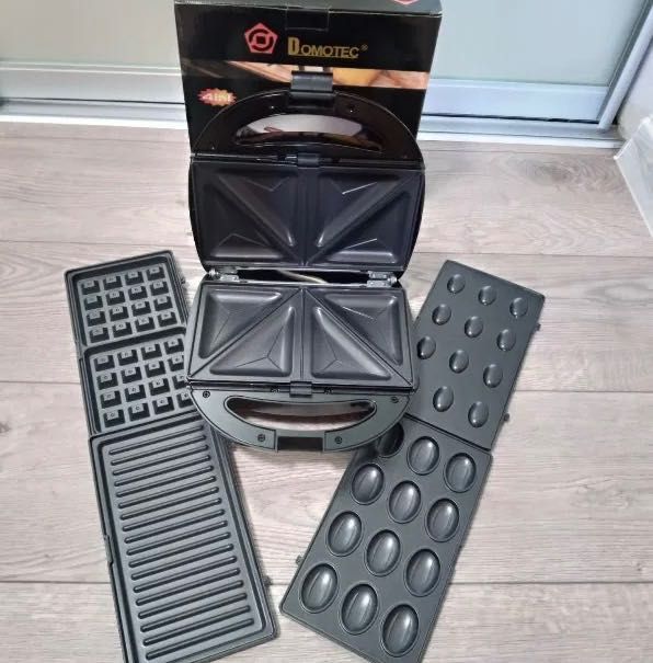 Бутербродница вафельница 4 в 1 Domotec ms 7704 новое с коробкой