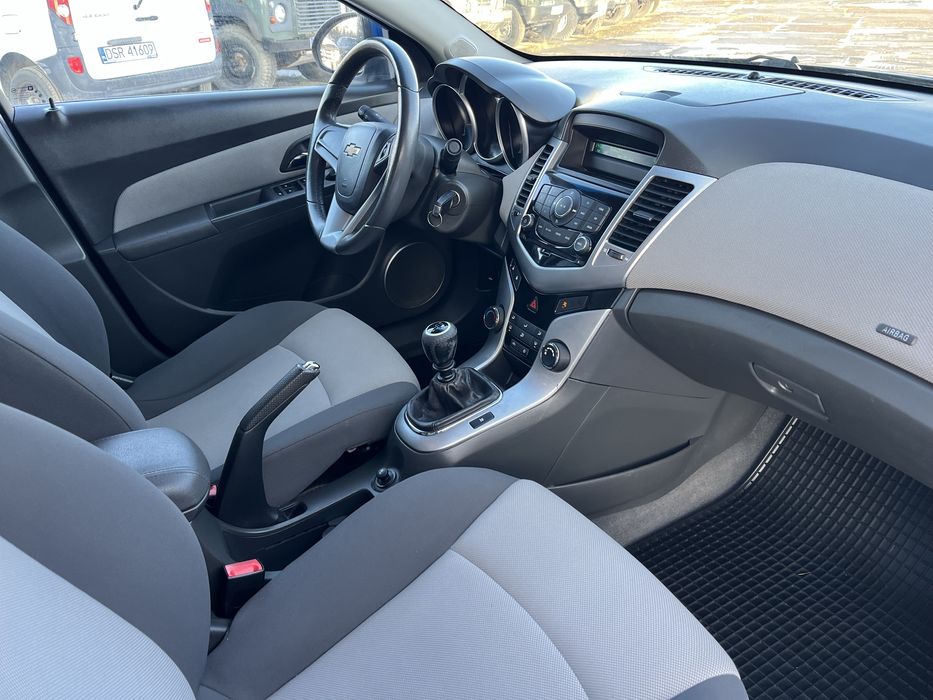 Chevrolet cruze !! 1,6 16v!!