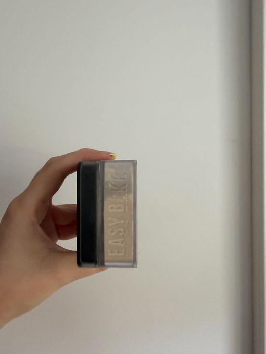 Puder Huda Beauty pound cake