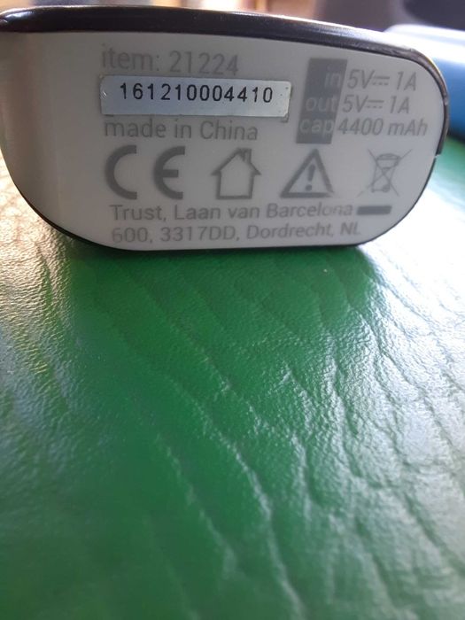 Trust Portable Charger/Power Bank – Some Signs of Use64284480278018122