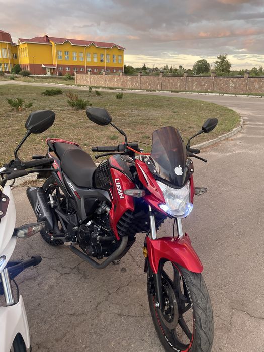 Продам ліфан кп 200