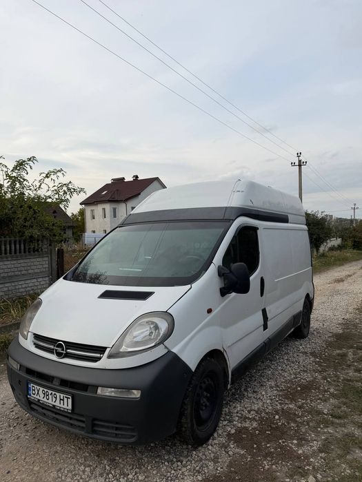 Opel Vivaro 2.5 dci