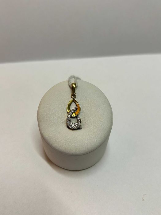 Złota zawieszka P: 333 G: 0,94