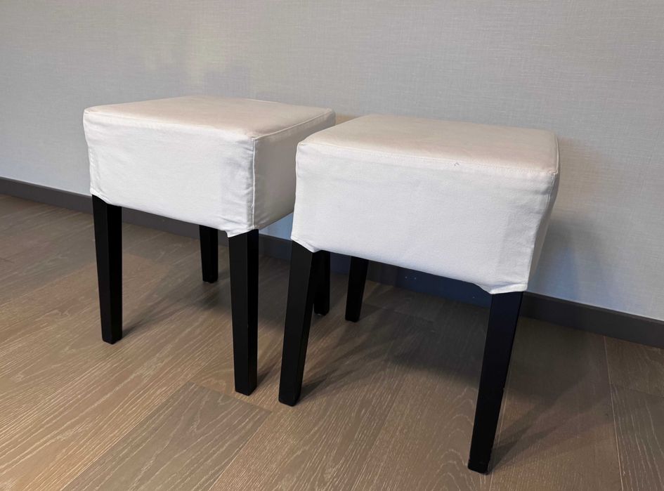 Bancos quadrados IKEA