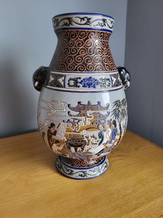 Wazon z czasów PRL antyk