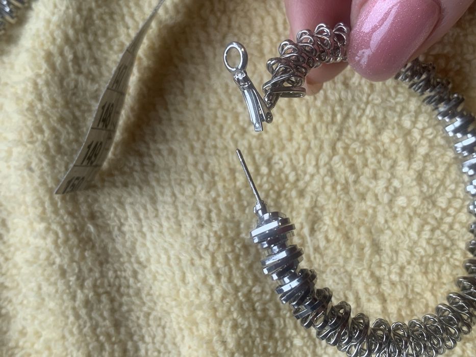 Серьги бижутерия