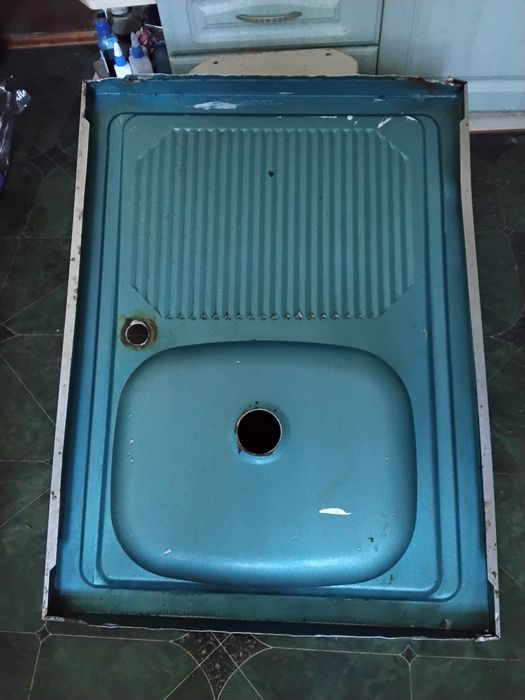 Предлагаю к продаже мойку .