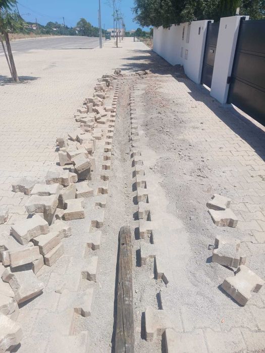 Pequenas Obras /Arranjos, Bons valores e muita Experiência.