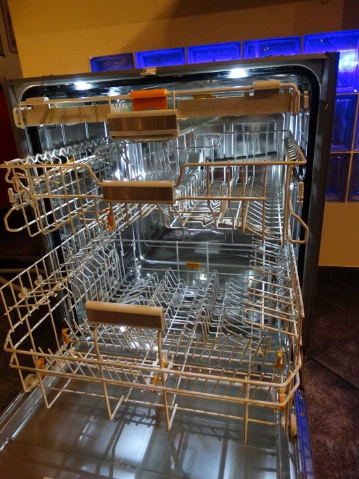 Zmywarka Miele do pół zabudowy G6510 SCi, LED 6 m-cy gwarancji