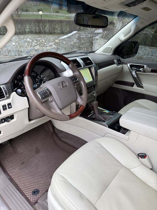 Продаж Lexus GX 460