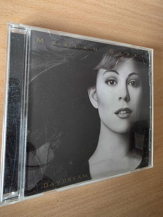 CD de música "Daydream" de Mariah Carey